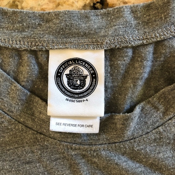 Smokey The Bear Tee T-Shirt Cooperative Forest Fire Prevention - Picture 3 of 5